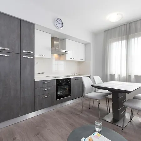 Zdenka Apartment Rabac Exterior photo