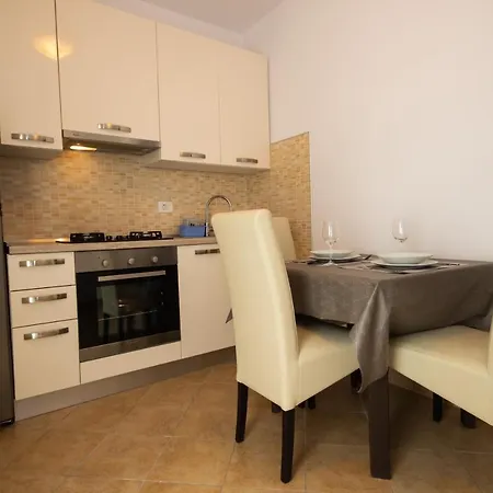 Zdenka Apartment Rabac Exterior photo